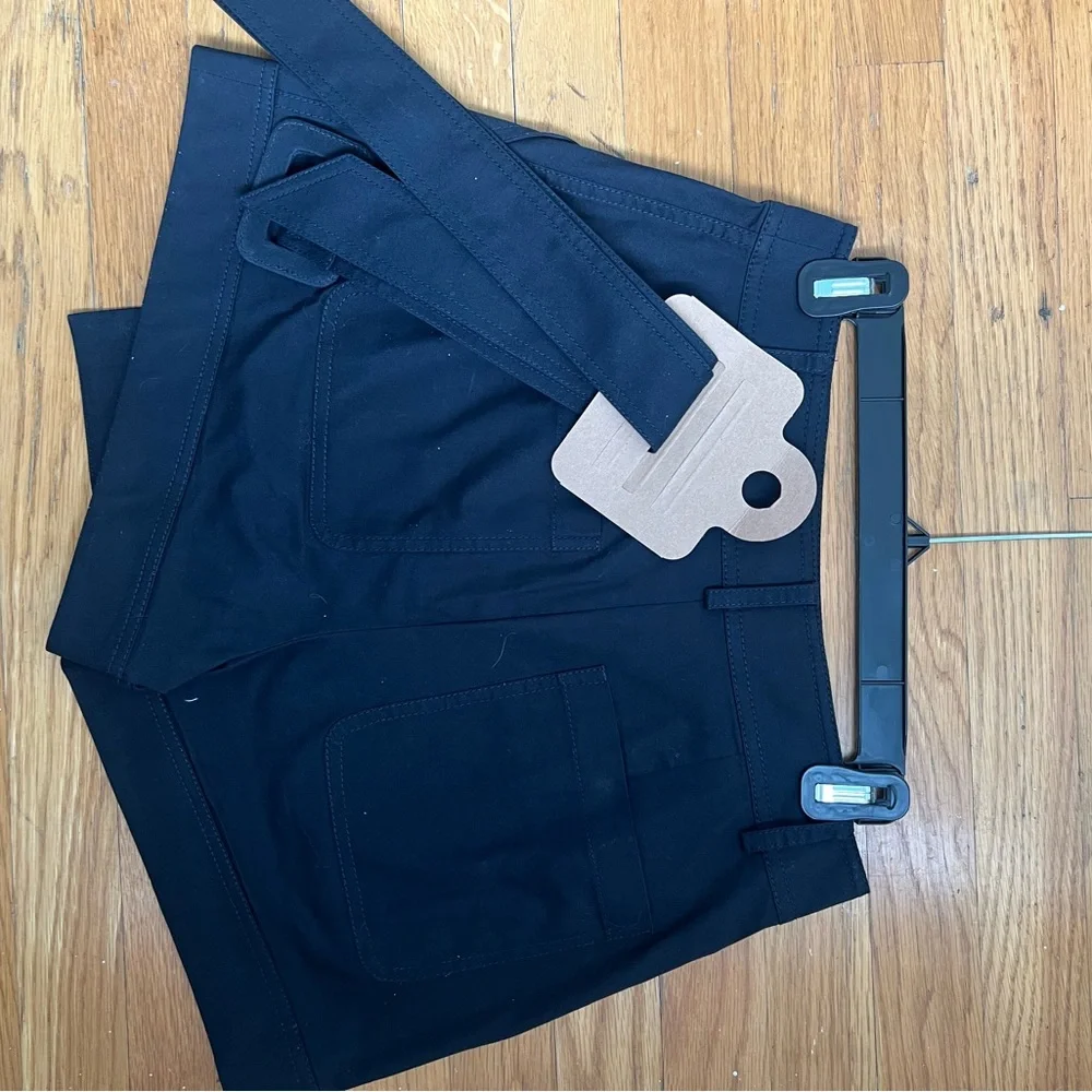 Simkhai “Lisette skort” in black. Size 2. - Picture 5 of 5